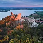 Hébergement de vacances Palava
